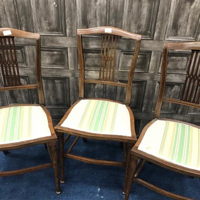 Lot 428 - A MAHOGANY DRAWING ROOM CHAIR