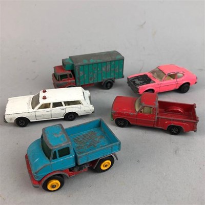 Lot 363 - A COLLECTION OF VARIOUS DIE CAST VEHICLES