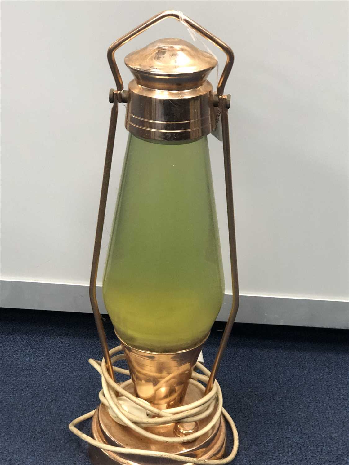 Lot 384 - A OIL LAMP STYLE TABLE LAMP
