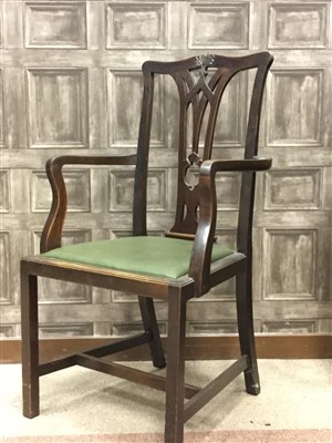 Lot 820 - A SET OF TWELVE MAHOGANY DINING CHAIRS