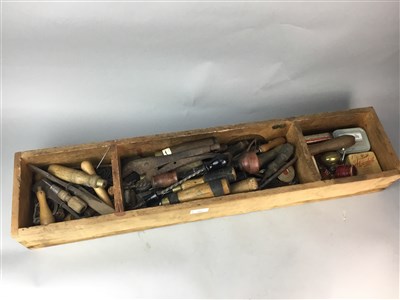 Lot 109 - A GROUP OF VINTAGE HAND TOOLS