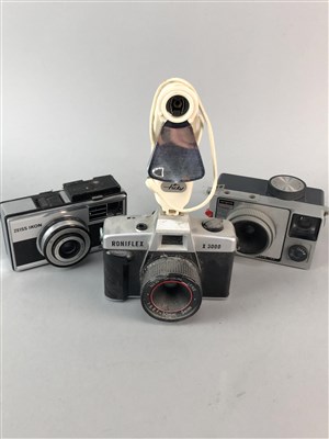 Lot 290 - A COLLECTION OF MINOLTA AND OTHER CAMERAS