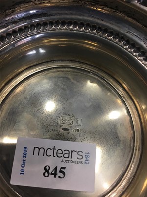 Lot 845 - A CONTINENTAL SILVER BOWL