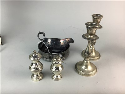 Lot 137 - A SILVER PLATED AND CRYSTAL CLARET JUG AND OTHER PLATED WARES