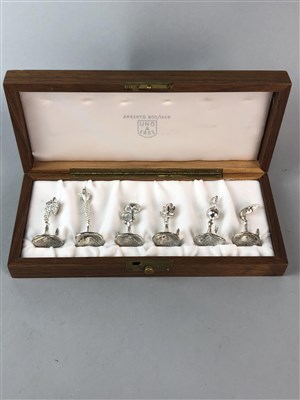 Lot 142 - A CASED SET OF CONTINENTAL SILVER PLACE HOLDERS