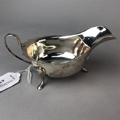 Lot 67 - A SILVER SAUCE BOAT BY EMIL VINER
