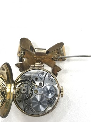 Lot 251 - A LADY'S GOLD FOB WATCH