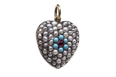 Lot 46 - A PEARL, TURQUOISE AND RED GEM SET PENDANT