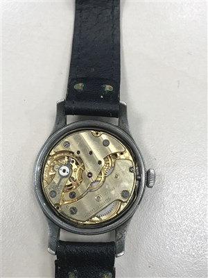 Lot 759 - A JAEGER LE COULTRE MILITARY ISSUE WATCH