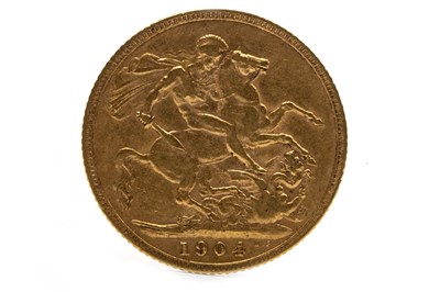 Lot 611 - A GOLD SOVEREIGN, 1904
