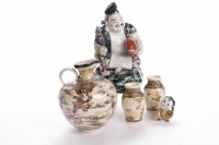 Lot 675 - EARLY/MID 20TH CENTURY SATSUMA EWER AND PAIR...