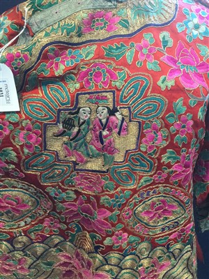 Lot 1031 - A CHINESE SILK EMBROIDERED JACKET
