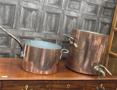 Lot 486 - A LARGE COPPER WATER URN AND A COPPER POT