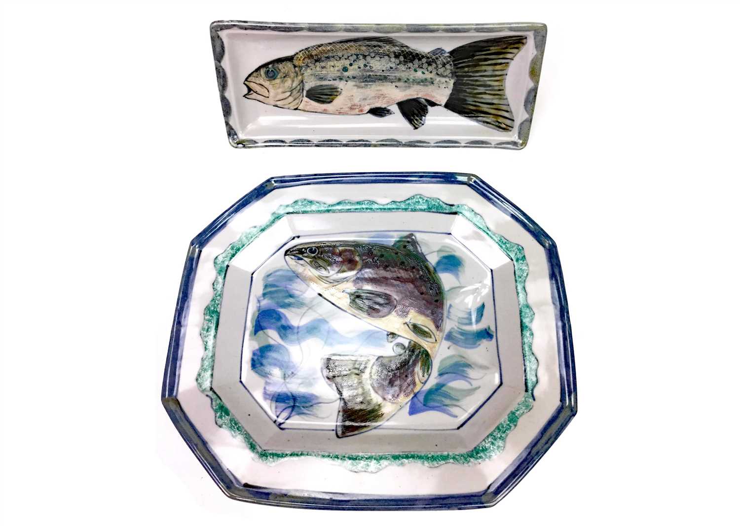 Lot 1213 - A HIGHLAND STONEWARE FISH MOTIF SERVING PLATE AND DISH
