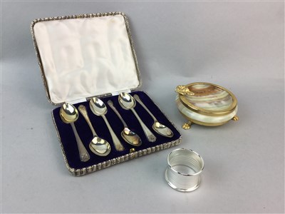 Lot 47 - A SET OF SILVER TEASPOONS, ASHTRAY, NAPKIN RING AND CRYSTAL ITEMS