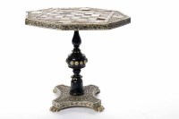 Lot 712 - LATE 19TH/EARLY 20TH CENTURY INDIAN EBONY AND...