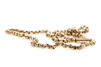 Lot 108 - A GOLD NECKLACE