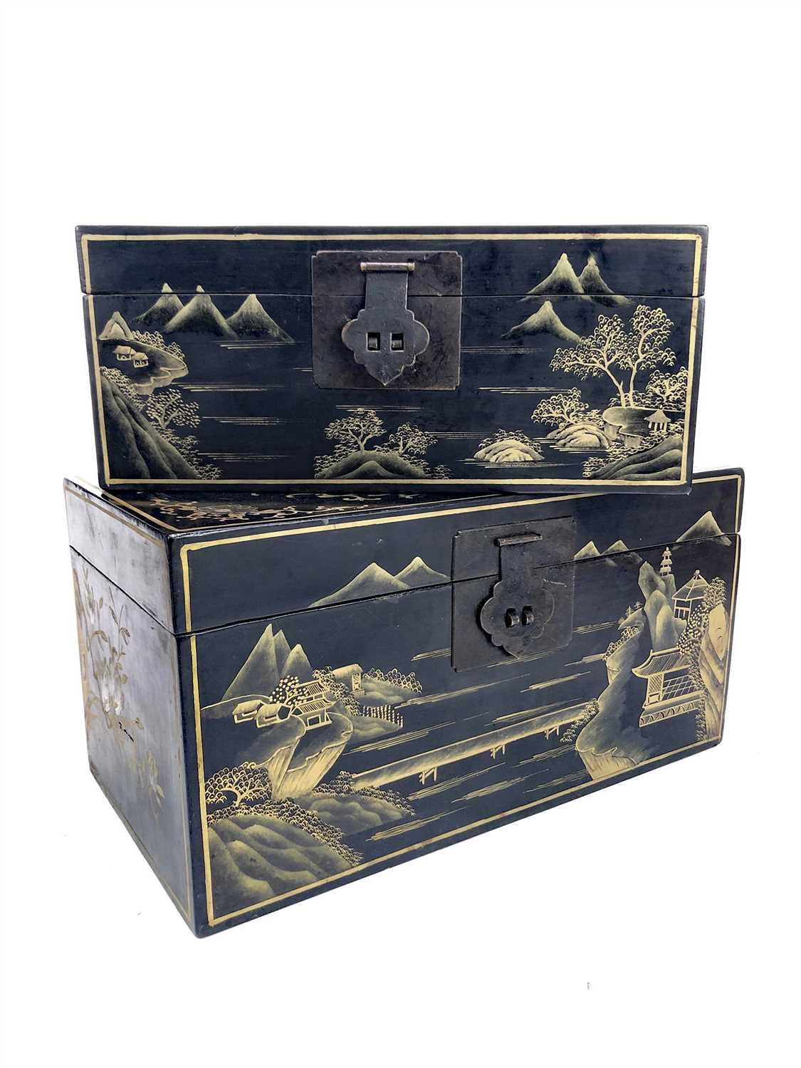 Lot 1038 - A CHINESE GRADUATED SET OF THREE LACQUERED CASKETS
