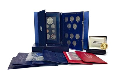 Lot 509 - A COLLECTION OF USA COINS AND COIN SETS
