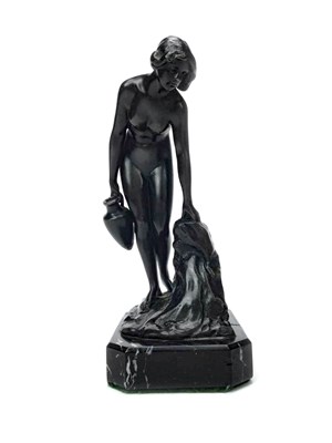 Lot 856 - A LUDWIG EISENBERGER FIGURE OF A FEMALE BATHER