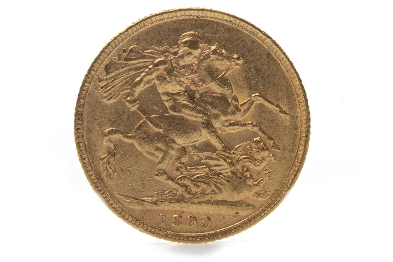 Lot 516 - A GOLD SOVEREIGN, 1899