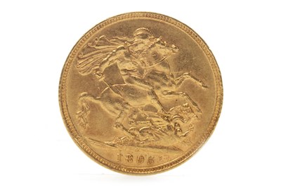 Lot 517 - A GOLD SOVEREIGN, 1895