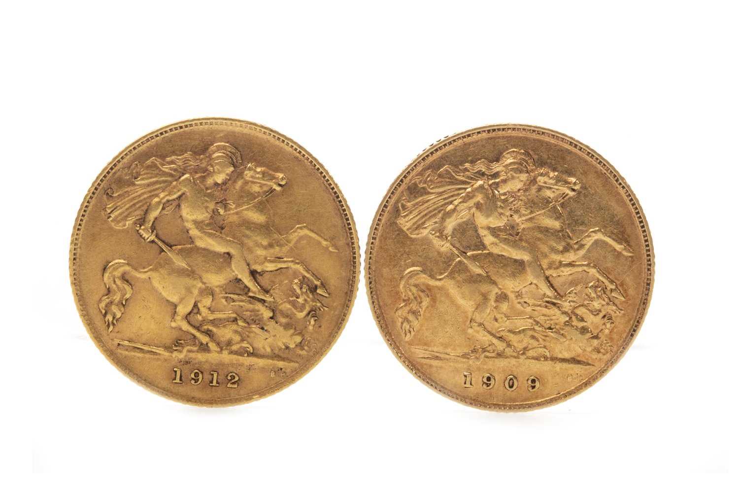 Lot 526 - TWO GOLD HALF SOVEREIGNS, 1909 AND 1912