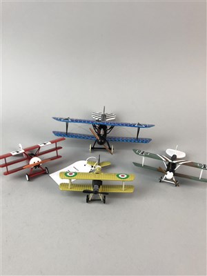 Lot 191 - A GROUP OF DIECAST WWI BIPLANES AND OTHERS