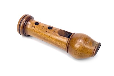 Lot 1415 - AN EARLY 20TH CENTURY WHISTLE BY THOMAS DAWKINS OF LONDON