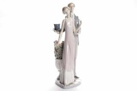 Lot 954 - LLADRO RETIRED ANNIVERSARY FIGURE GROUP blue...