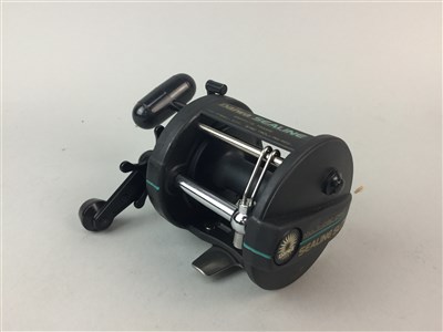 Lot 385 - A DAIWA SEALINE GRAPHITE FRAME REEL