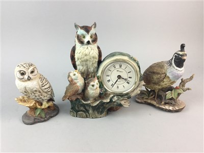 Lot 384 - A WINDSOR MANTEL CLOCK AND FOUR FIGURES