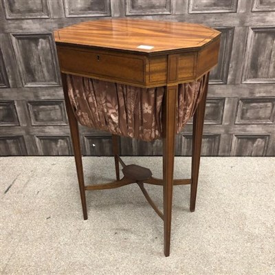 Lot 392 - A 19TH CENTURY MAHOGANY SEWING TABLE