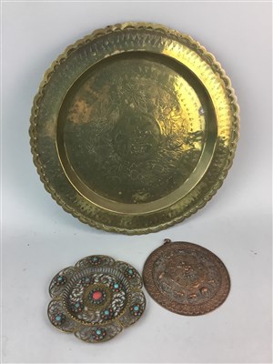 Lot 167 - A COLLECTION OF CHINESE CERAMICS ALONG WITH BRASS AND COPPER ITEMS