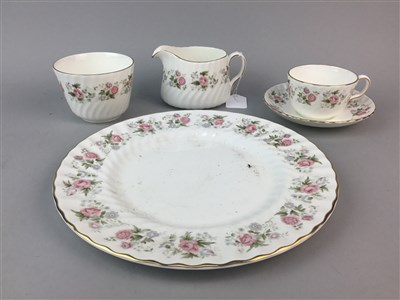 Lot 388 - A MINTON 'SPRING BOUQUET' DINNER SERVICE