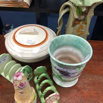 Lot 424 - A CARLTON WARE TOAST RACK AND OTHER POTTERY