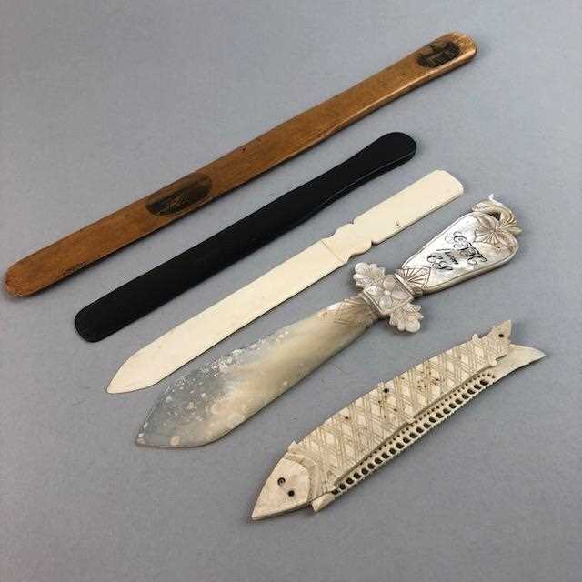 Lot 24 - A COLLECTION OF PAGE TURNERS AND LETTER OPENERS