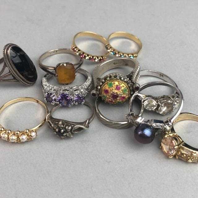 Lot 39 - TWELVE VINTAGE SILVER AND OTHER RINGS
