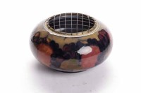 Lot 1000 - MOORCROFT POMEGRANATE PATTERN POT POURRI...