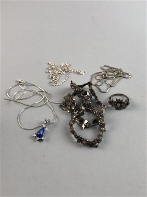 Lot 148 - A COLLECTION OF SILVER AND OTHER JEWELLERY