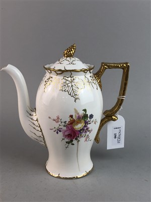 Lot 199 - A GROUP OF ROYAL CROWN DERBY TEA AND COFFEE WARES