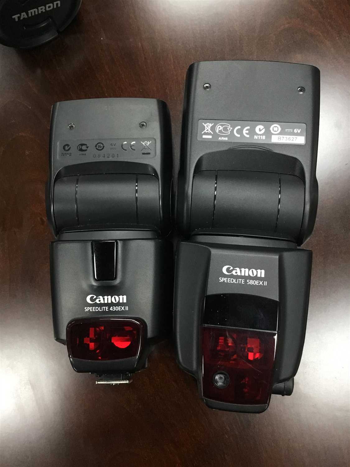 Lot 279 A CANON EOS 700D DS126431 CAMERA AND LENSES