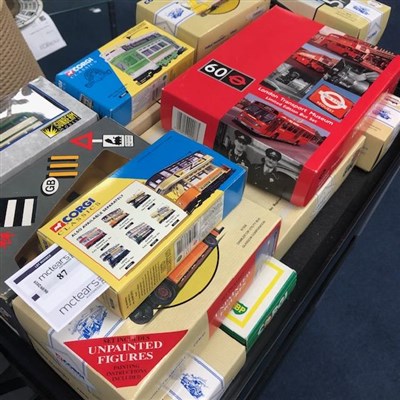 Lot 87 - A COLLECTION OF CORGI AND OTHER MODEL BUSES, COACHES AND TRAMS