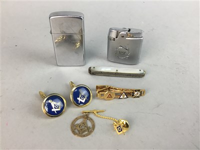 Lot 97 - A GROUP OF COSTUME JEWELLERY AND A WATCH