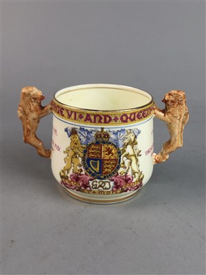 Lot 109 - A LOT OF CRESTED WARE AND COMMEMORATIVE CHINA
