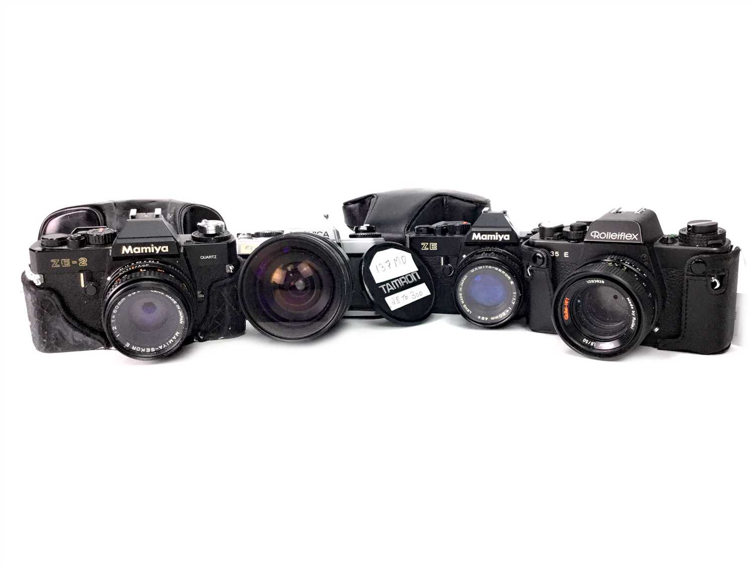 Lot 1479 - A ROLLIEFLEX SL 35 E SLR CAMERA AND OTHER CAMERAS