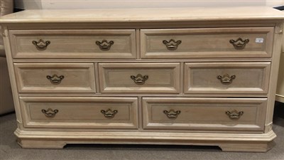 Lot 298 - A MODERN CHEST OF SEVEN DRAWERS