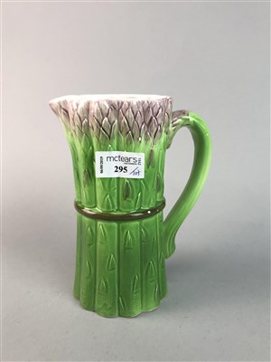 Lot 295 - A GROUP OF CERAMICS INCLUDING A 'BARR'S OLD SCOTCH BREWED GINGER BEER' BOTTLE