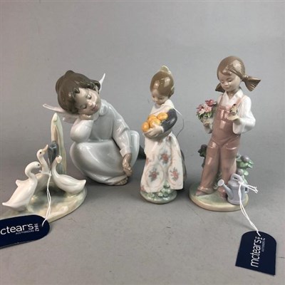 Lot 434 - FOUR LLADRO FIGURES OF FEMALES