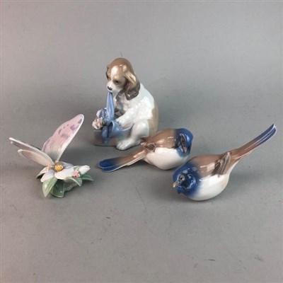 Lot 452 - A LLADRO UTOPIA FIGURE OF A SPANIEL AND OTHER CERAMICS